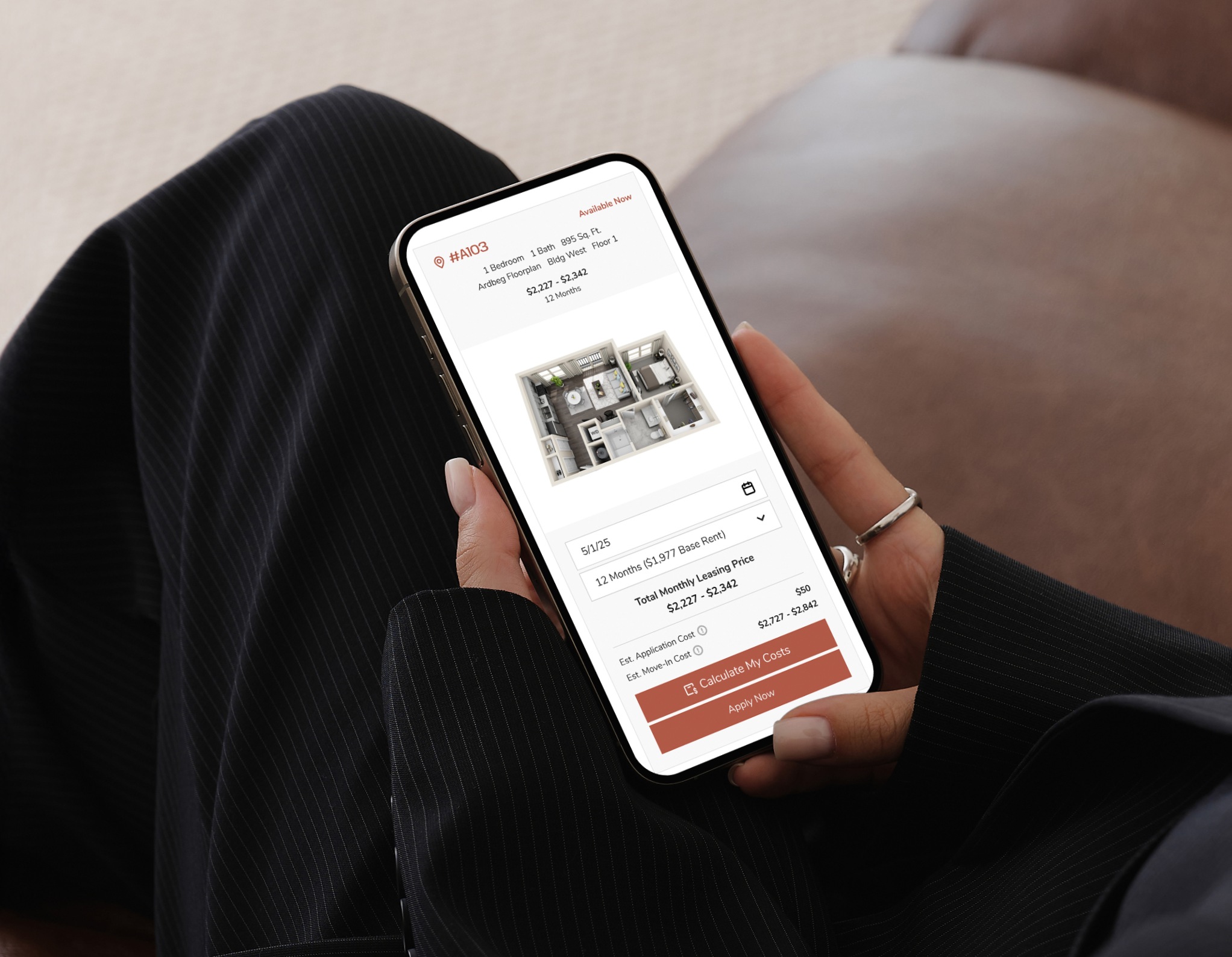 Jonah's fee transparency experience on mobile